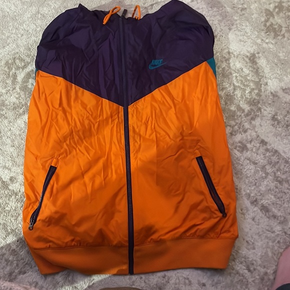 Nike windbreaker - Picture 4 of 6